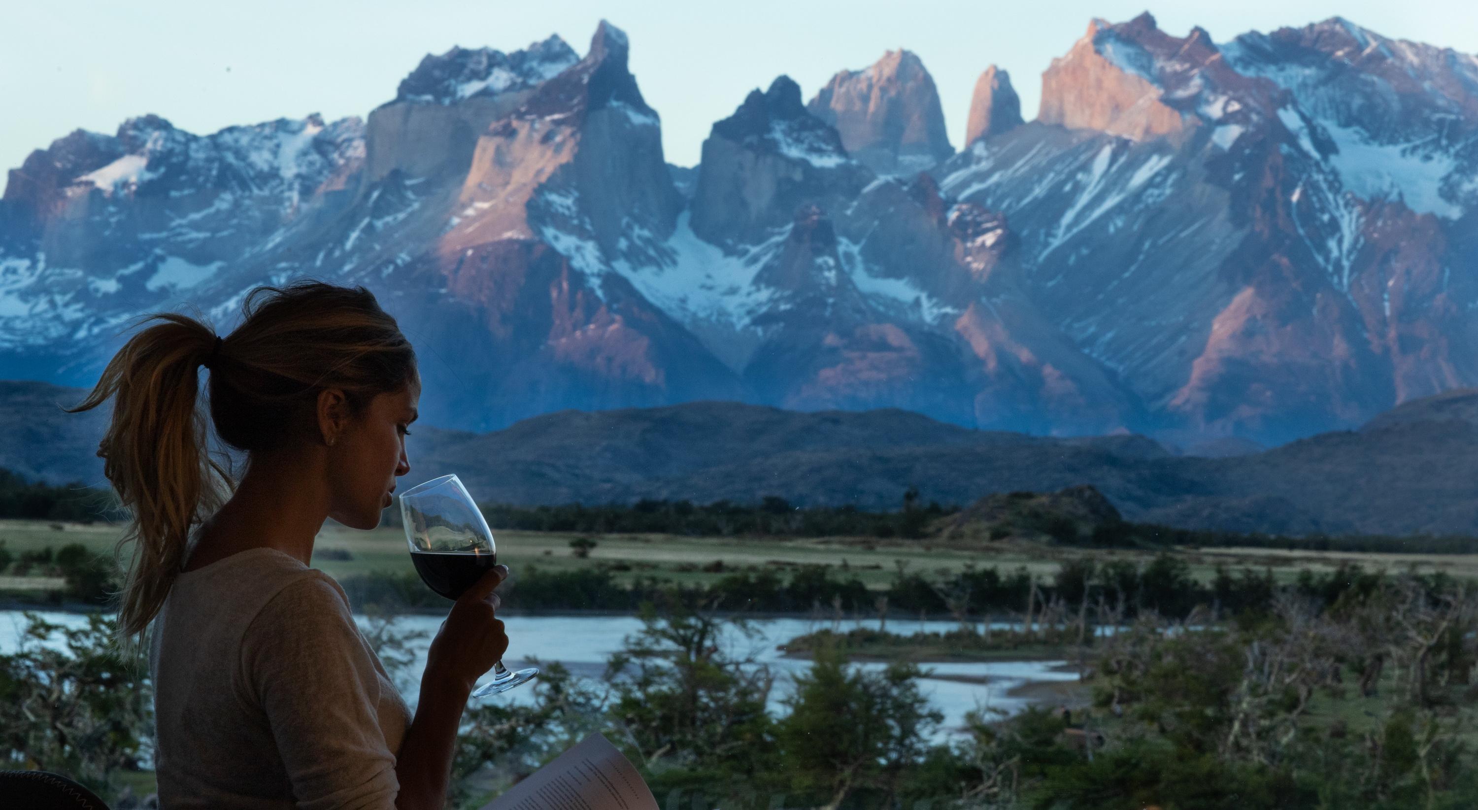Rio Serrano Hotel And Spa Torres del Paine National Park Exterior photo